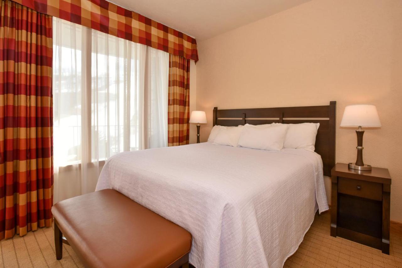 Slopeside Hotel By Seven Springs Resort Champion Екстер'єр фото